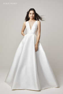 2241 Jesus Peiro 2241 Jesus Peiro